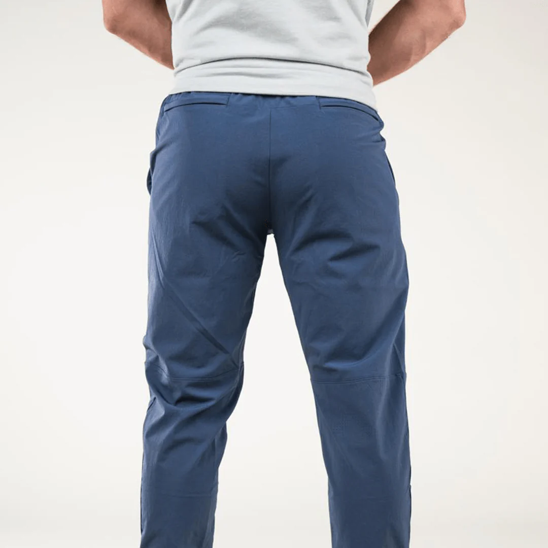 Carrier Traveler Joggers - Image 3