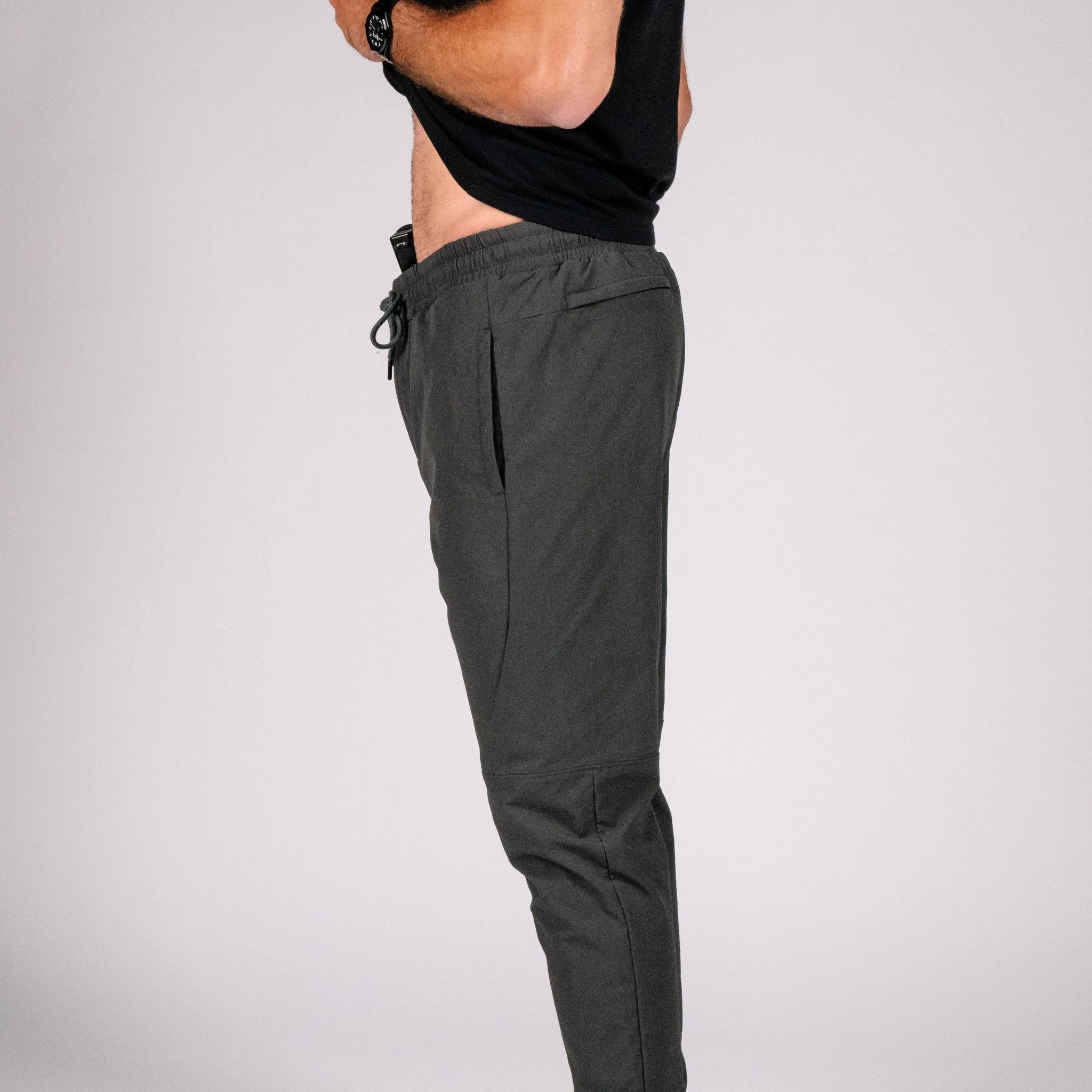 Carrier Traveler Joggers - Image 39