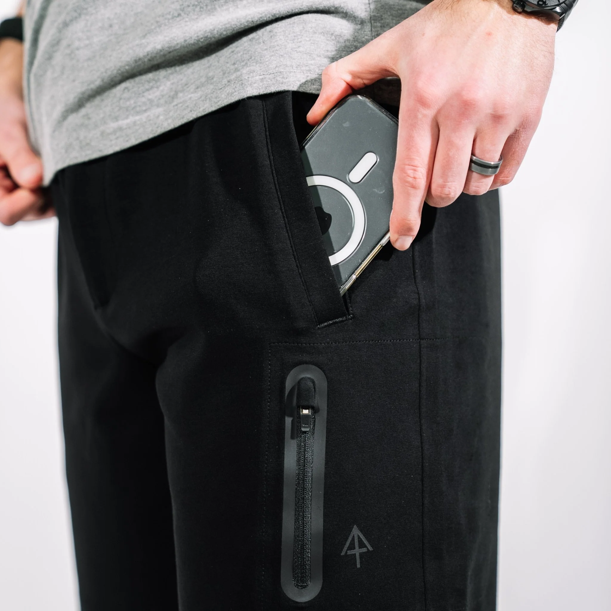 Everyday Carrier Shorts - Image 7