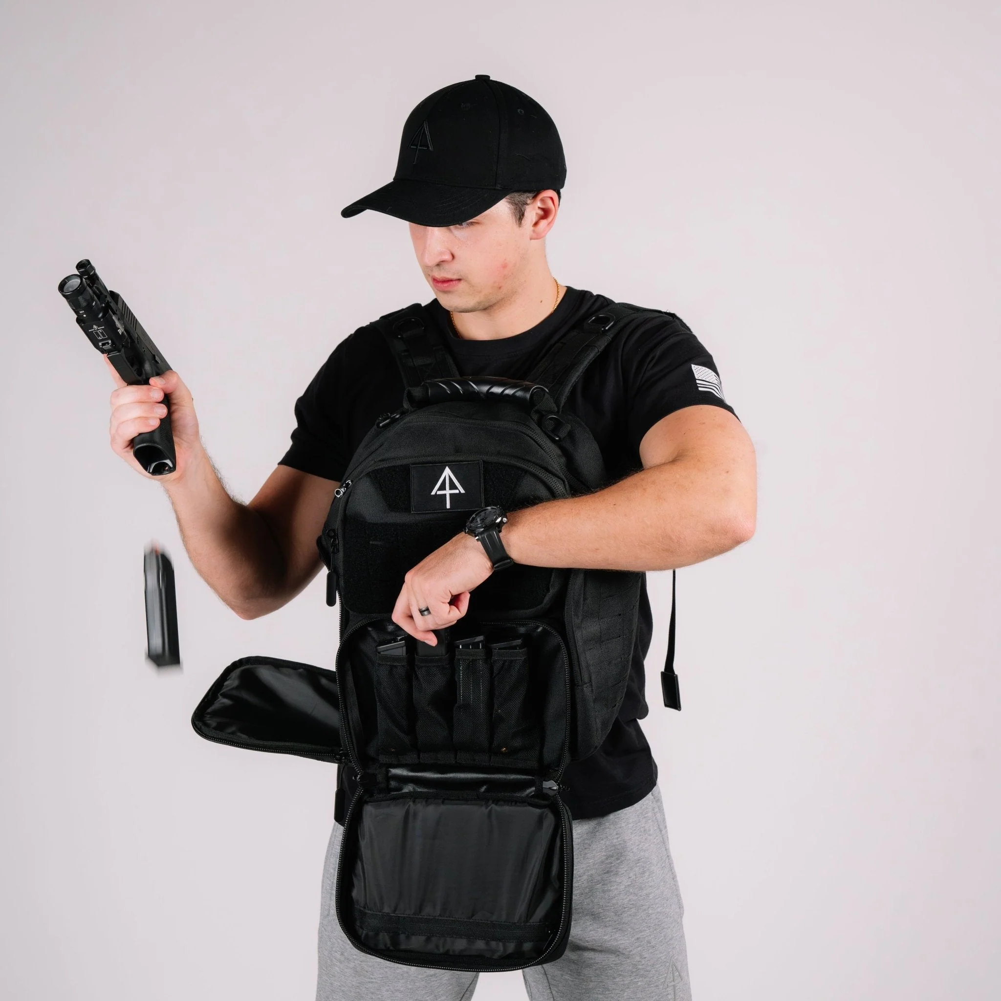 O.M.A. Ballistic Backpack [Level IIIA Protection Available] - Image 4
